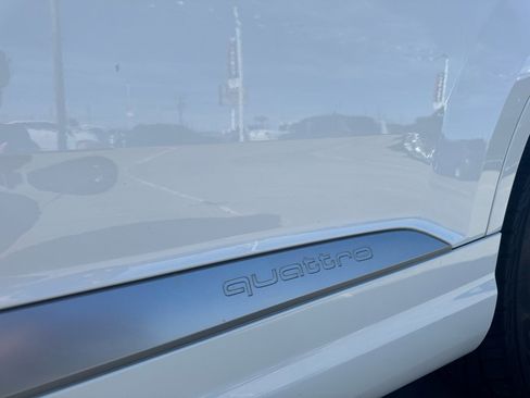 Used 2018 Audi Q7 3.0T Premium Plus w/ Premium Plus Package image 29