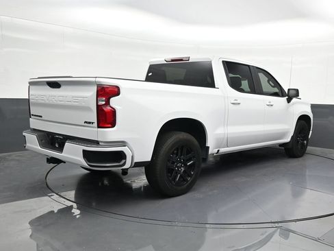 Used 2025 Chevrolet Silverado 1500 RST RWD image 5