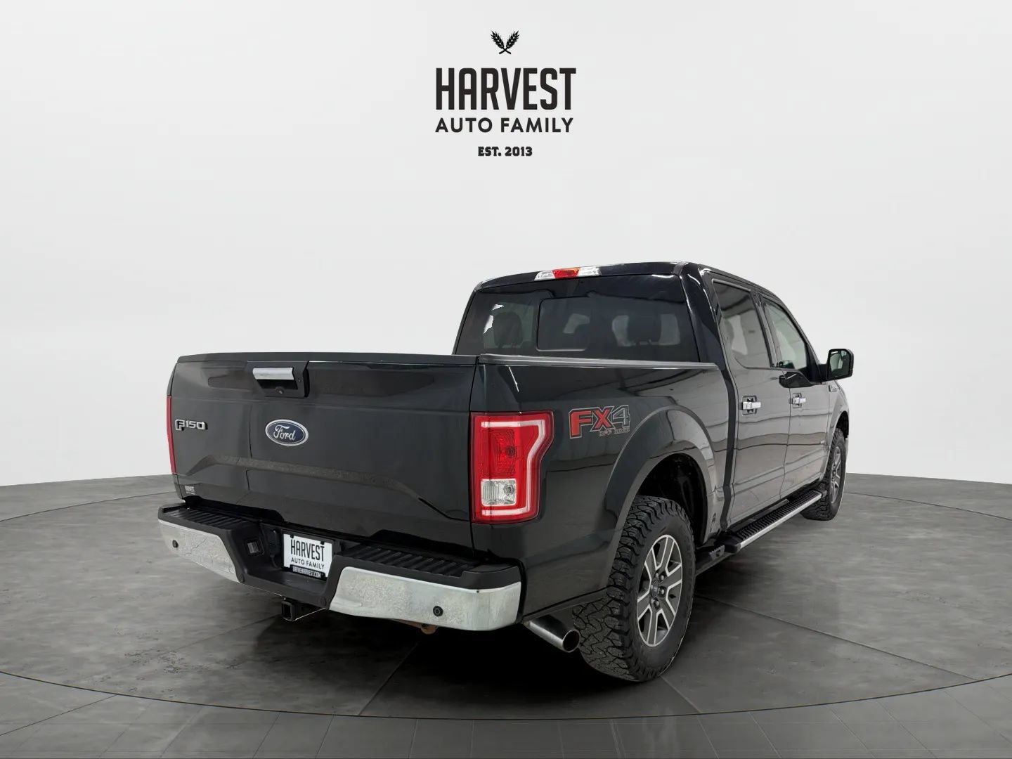 Used 2017 Ford F150 XLT w/ Equipment Group 302A Luxury AWD/4WD image 6