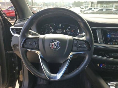 Used 2024 Buick Enclave Avenir w/ Avenir Technology Package image 19