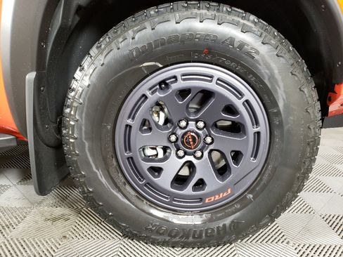 New 2026 Nissan Frontier PRO-4X w/ Pro-4x Convenience Package image 8