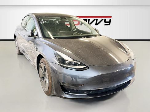 Used 2023 Tesla Model 3 Standard Range RWD image 1
