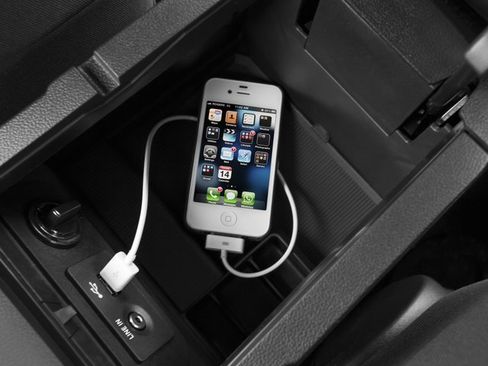 Used 2017 Ford Mustang Coupe image 16