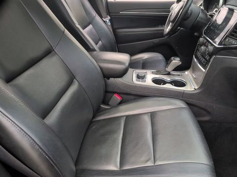 Certified 2021 Jeep Grand Cherokee Limited w/ Sun & Sound Group AWD/4WD image 22
