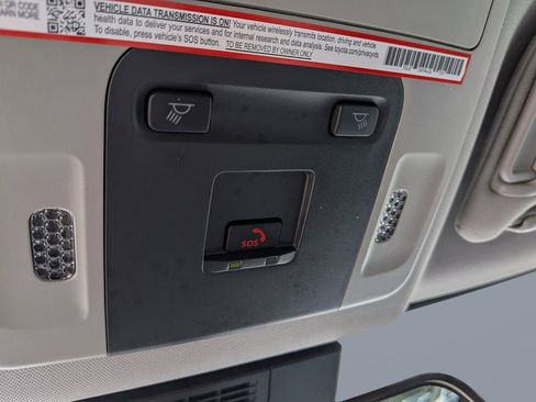 Used 2025 Toyota Camry LE FWD image 26