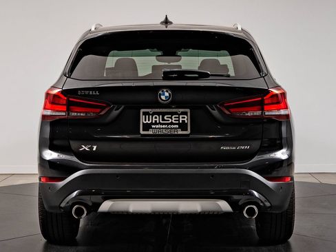 Used 2021 BMW X1 sDrive28i w/ Premium Package FWD image 7