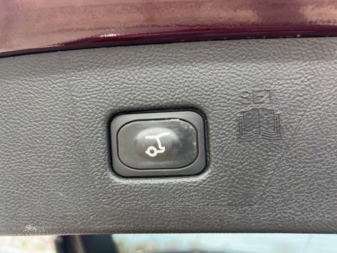 Certified 2023 Ford Edge SEL w/ Convenience Package image 22