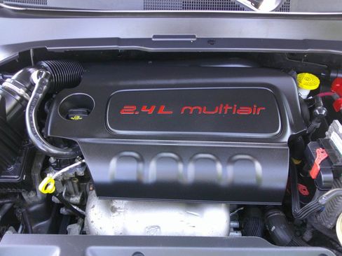 Used 2019 Jeep Compass Latitude w/ Popular Equipment Group AWD/4WD image 75