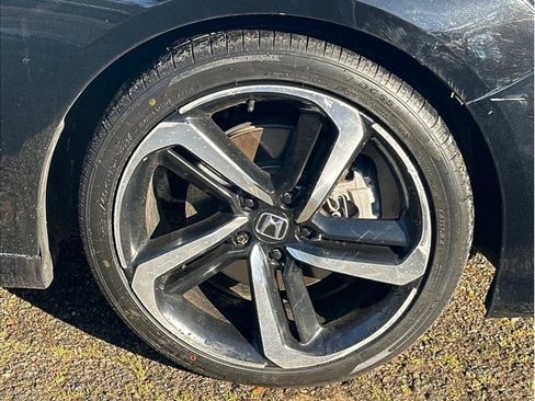 Used 2019 Honda Accord Sport image 9