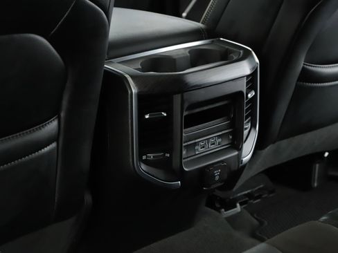 Used 2024 RAM 1500 Laramie image 6