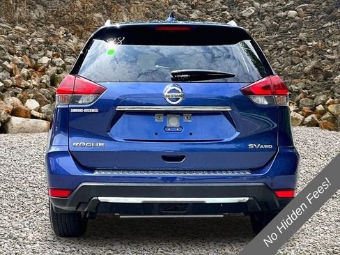 Used 2018 Nissan Rogue SV AWD/4WD image 4