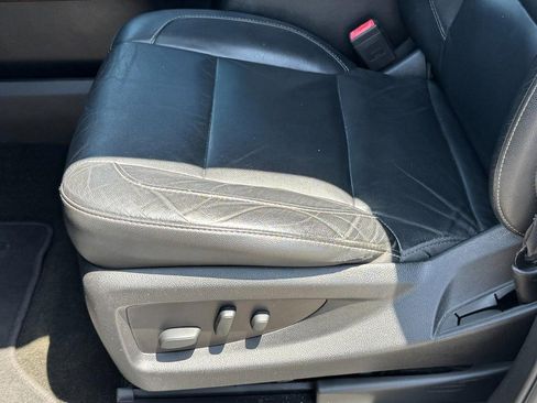 Used 2018 Chevrolet Tahoe LT RWD image 28
