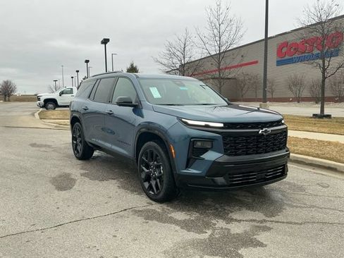 New 2026 Chevrolet Traverse RS w/ LPO, Floor Liner Package AWD/4WD image 2