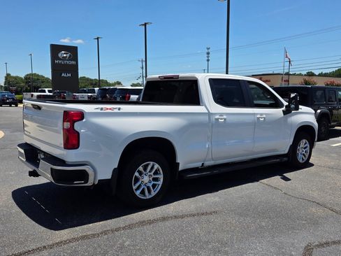 Used 2023 Chevrolet Silverado 1500 LT w/ Protection Package AWD/4WD image 13
