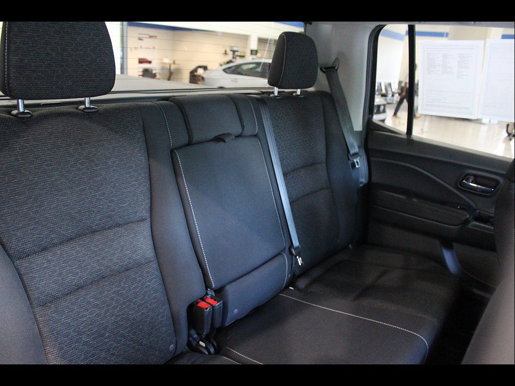 Certified 2023 Honda Ridgeline Sport image 21