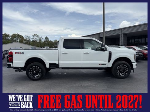 New 2026 Ford F250 Platinum AWD/4WD image 3
