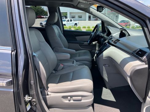 Used 2016 Honda Odyssey EX-L image 28