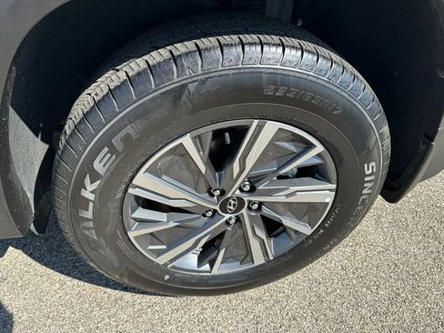 Used 2024 Hyundai Tucson Blue AWD/4WD image 8