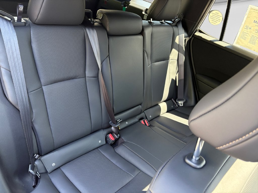 New 2026 Subaru Outback Limited AWD/4WD image 21
