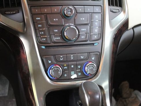 Used 2015 Buick Verano Convenience FWD image 18
