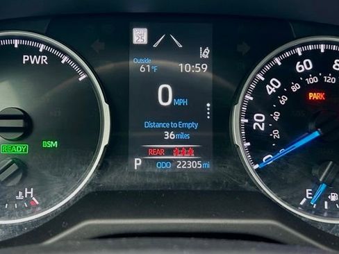 Used 2022 Toyota RAV4 XLE AWD/4WD image 20