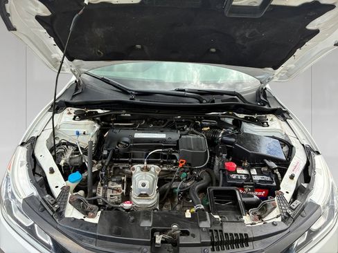 Used 2016 Honda Accord Sport image 20
