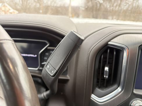 Used 2022 GMC Sierra 1500 Denali w/ Denali Premium Package image 20