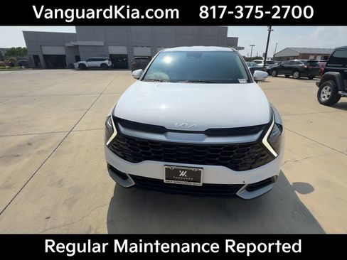 Certified 2023 Kia Sportage EX FWD image 3