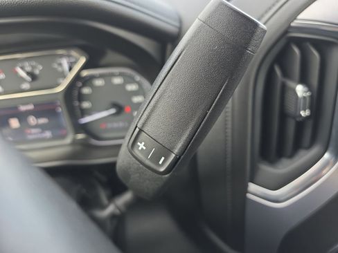 Used 2020 GMC Sierra 1500 SLT w/ SLT Premium Plus Package image 19