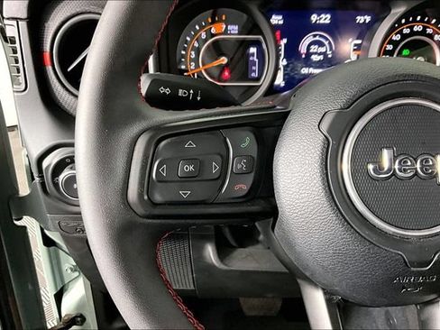 Used 2024 Jeep Wrangler Unlimited Rubicon w/ Technology Group AWD/4WD image 10
