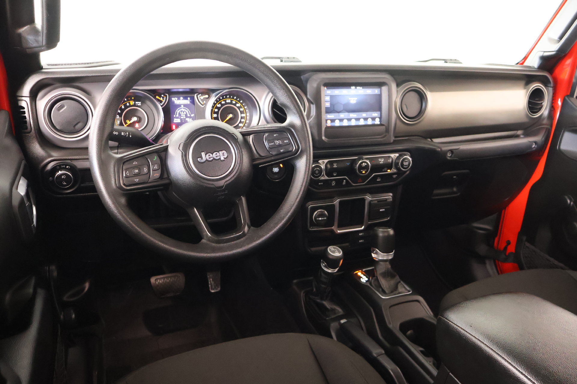 Used 2023 Jeep Gladiator Sport w/ Trailer Tow Package AWD/4WD image 2