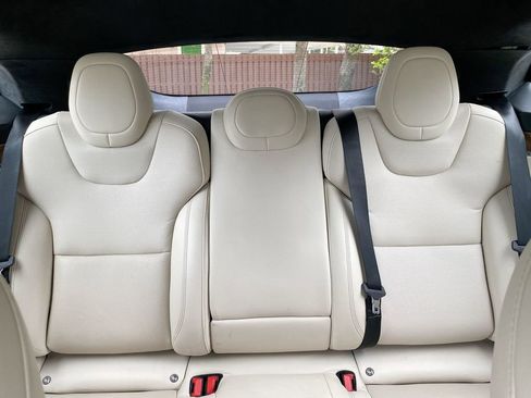 Used 2023 Tesla Model S Standard Range image 40