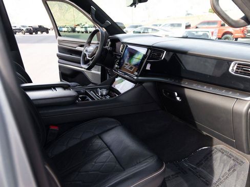Used 2024 Jeep Grand Wagoneer L Series III w/ Quick Order Packagew 28T AWD/4WD image 24