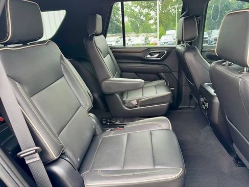 Used 2022 Chevrolet Tahoe Premier AWD/4WD image 10