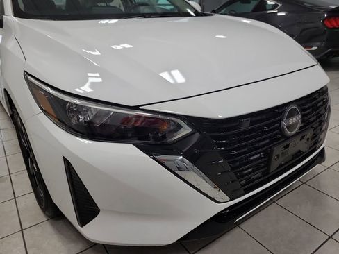 Used 2025 Nissan Sentra SV image 19