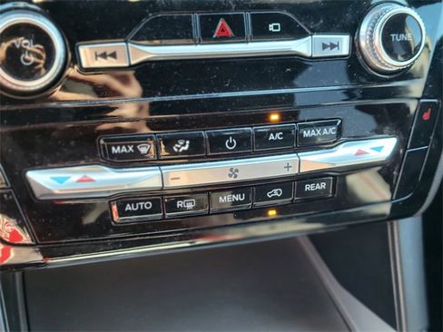 Certified 2023 Ford Explorer ST-Line w/ Class IV Trailer Tow Package image 25