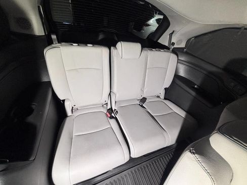 Used 2022 Honda Odyssey Elite image 15