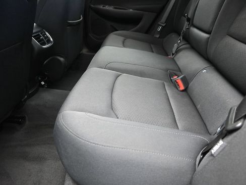 Used 2025 Chevrolet Malibu LT FWD image 16