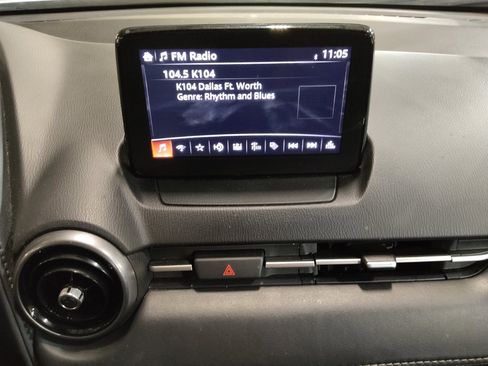 Used 2019 MAZDA CX-3 Sport w/ Sport I-ACTIVSENSE Package FWD image 25