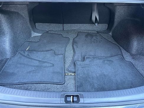 Used 2025 Toyota Corolla LE image 15