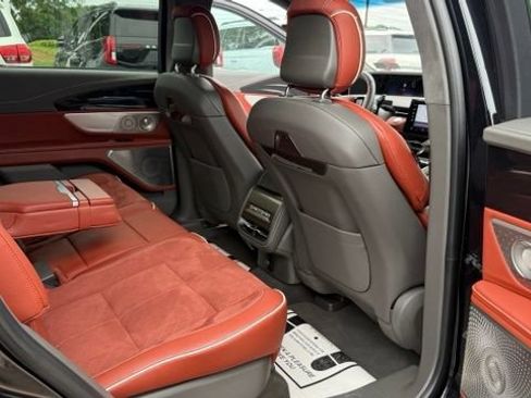 Used 2024 Lincoln Nautilus Black Label w/ Jet Appearance Package (87T) AWD/4WD image 35