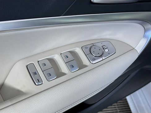 New 2025 Genesis G70 2.5T AWD/4WD image 19