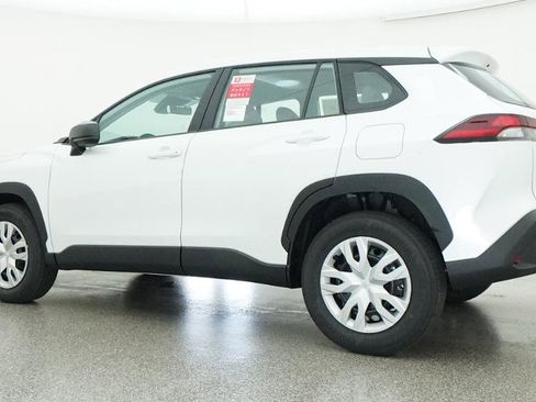 New 2026 Toyota Corolla Cross L FWD image 14