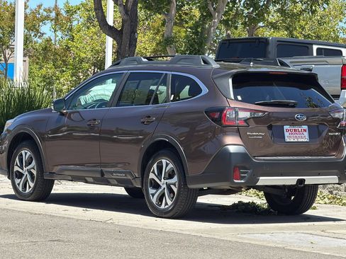 Used 2021 Subaru Outback Limited AWD/4WD image 6