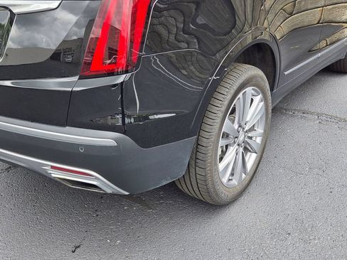Used 2024 Cadillac XT5 Premium Luxury w/ LPO, Floor Liner Package AWD/4WD image 11