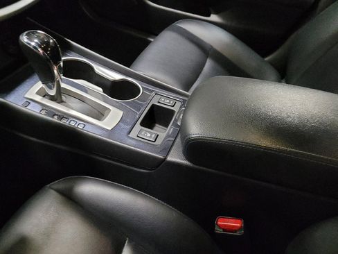 Used 2018 Nissan Altima 2.5 SR w/ SR Special Edition image 26