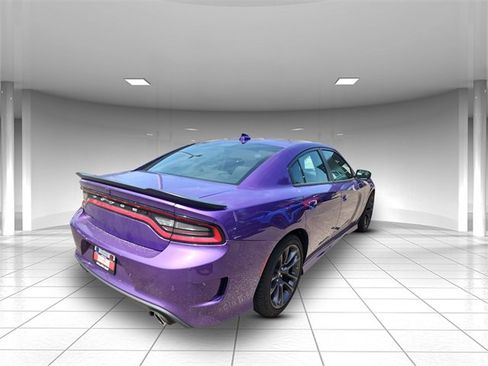 Used 2023 Dodge Charger Scat Pack w/ Technology Group image 3