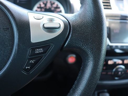 Used 2018 Nissan Sentra SV FWD image 20
