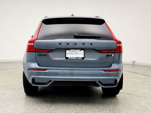 Used 2023 Volvo XC60 B6 Ultimate w/ Protection Package Premier AWD/4WD image 6