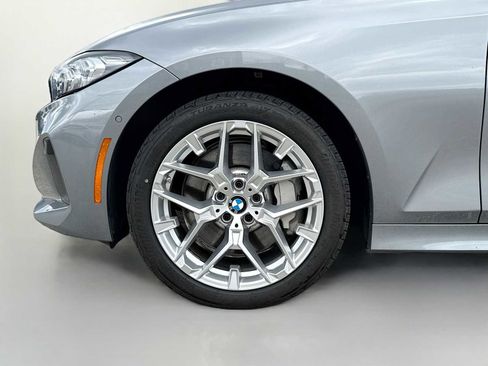 Certified 2025 BMW 330i xDrive Sedan w/ Premium Package AWD/4WD image 6